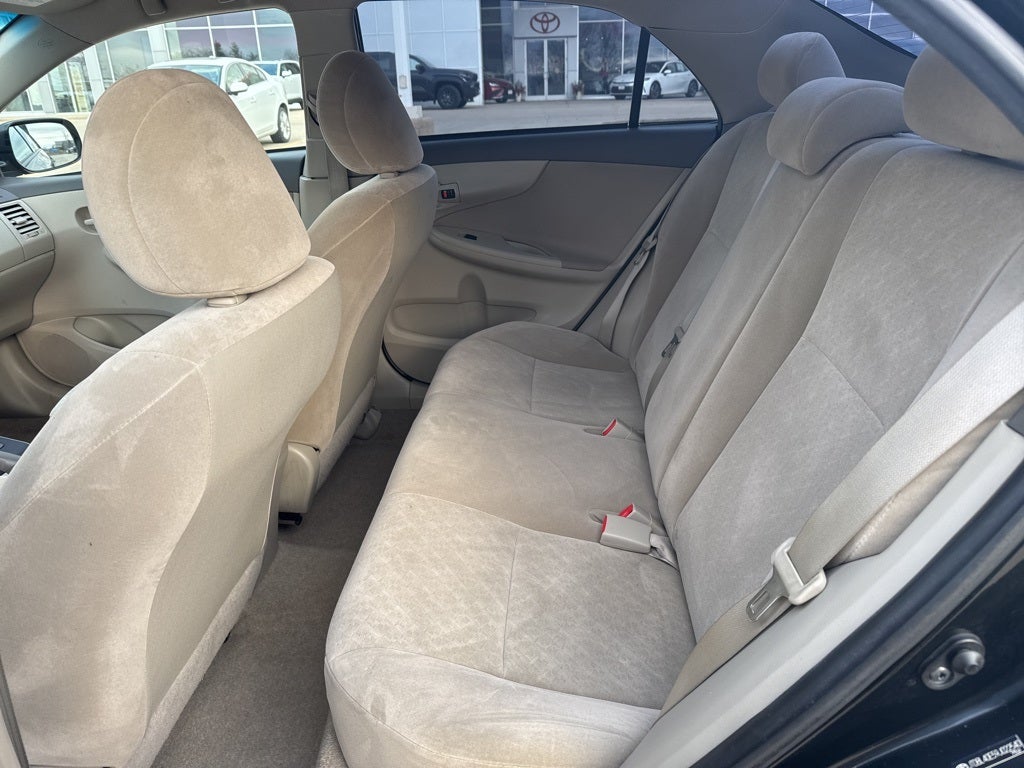 2009 Toyota COROLLA LE