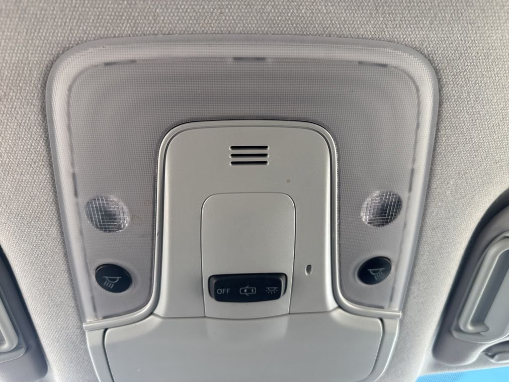 2019 Toyota Prius XLE SILVER CERTIFIED