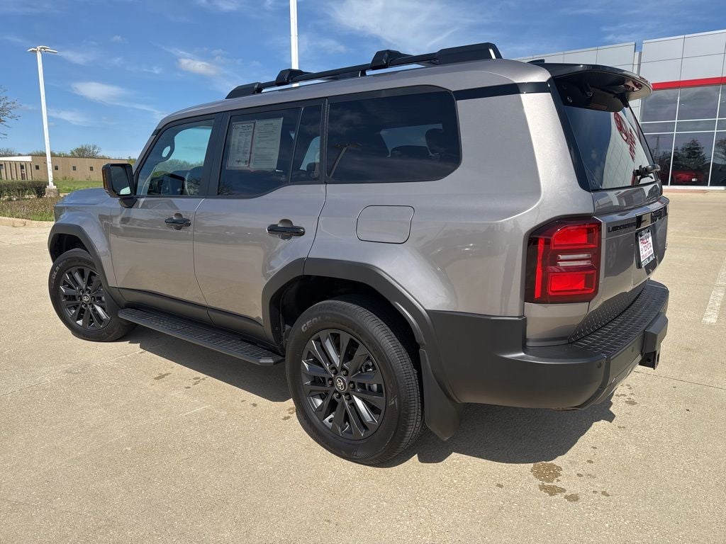 2025 Toyota LAND CRUISER Base