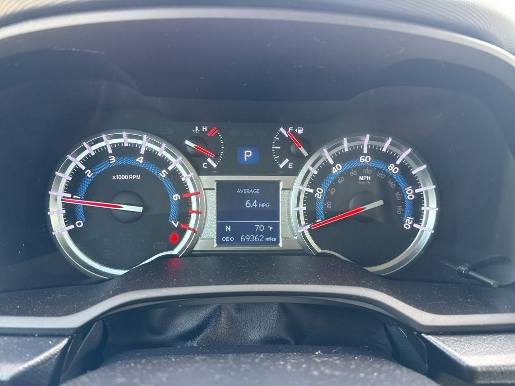 2017 Toyota 4RUNNER SR5 TOYOTA SILVER CERTIFIED