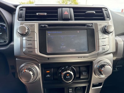 2017 Toyota 4RUNNER SR5 TOYOTA SILVER CERTIFIED
