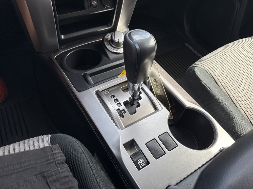 2017 Toyota 4RUNNER SR5 TOYOTA SILVER CERTIFIED