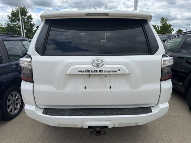 2017 Toyota 4RUNNER SR5 TOYOTA SILVER CERTIFIED