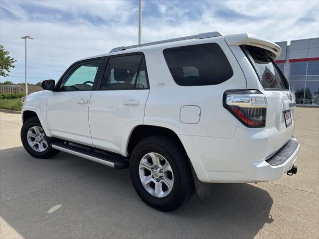 2017 Toyota 4RUNNER SR5 TOYOTA SILVER CERTIFIED