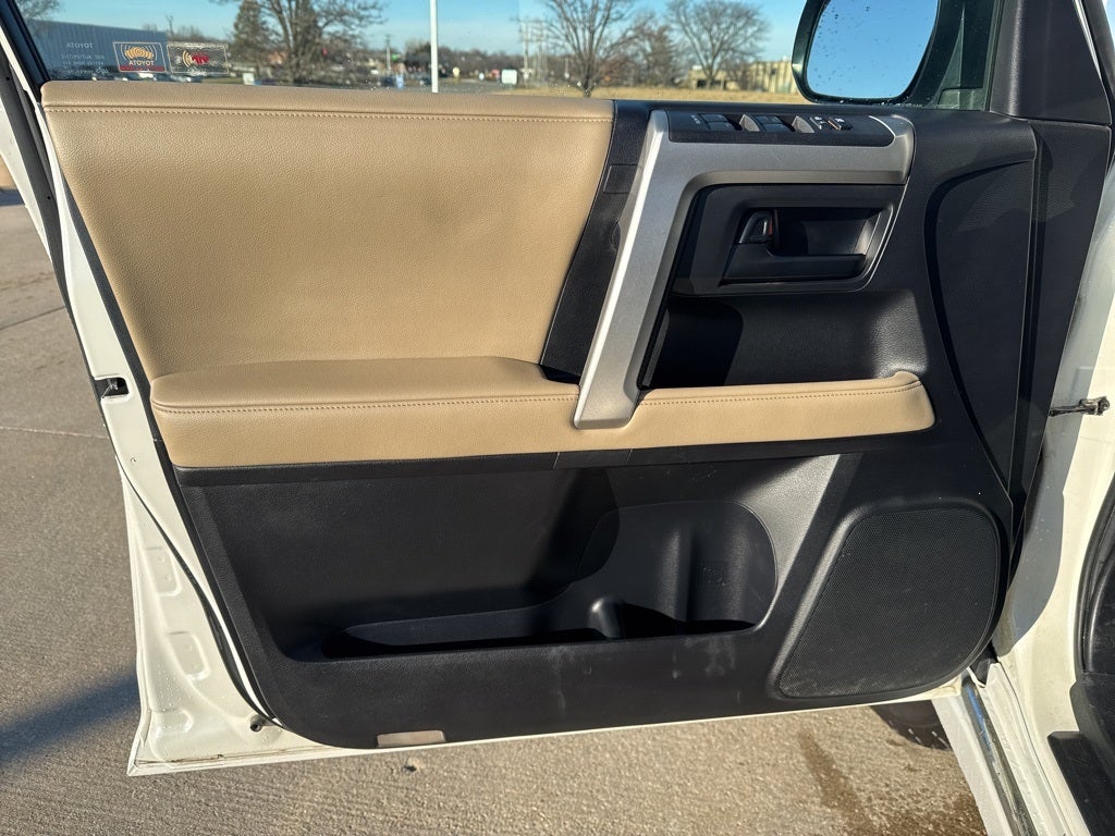 2010 Toyota 4RUNNER Limited V6