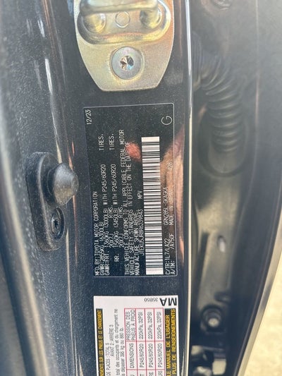 2024 Toyota 4RUNNER Limited