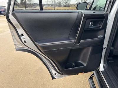 2023 Toyota 4RUNNER TRD Off-Road Premium TOYOTA GOLD CERTIFIED