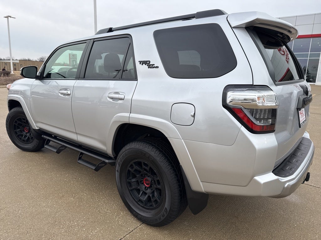 2023 Toyota 4RUNNER TRD Off-Road Premium TOYOTA GOLD CERTIFIED