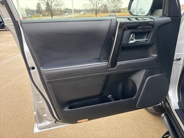 2023 Toyota 4RUNNER TRD Off-Road Premium TOYOTA GOLD CERTIFIED