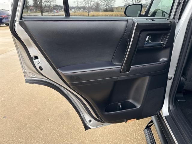 2023 Toyota 4RUNNER TRD Off-Road Premium TOYOTA GOLD CERTIFIED