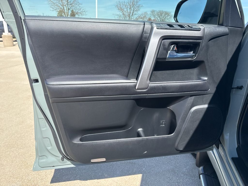 2022 Toyota 4RUNNER TRD Sport