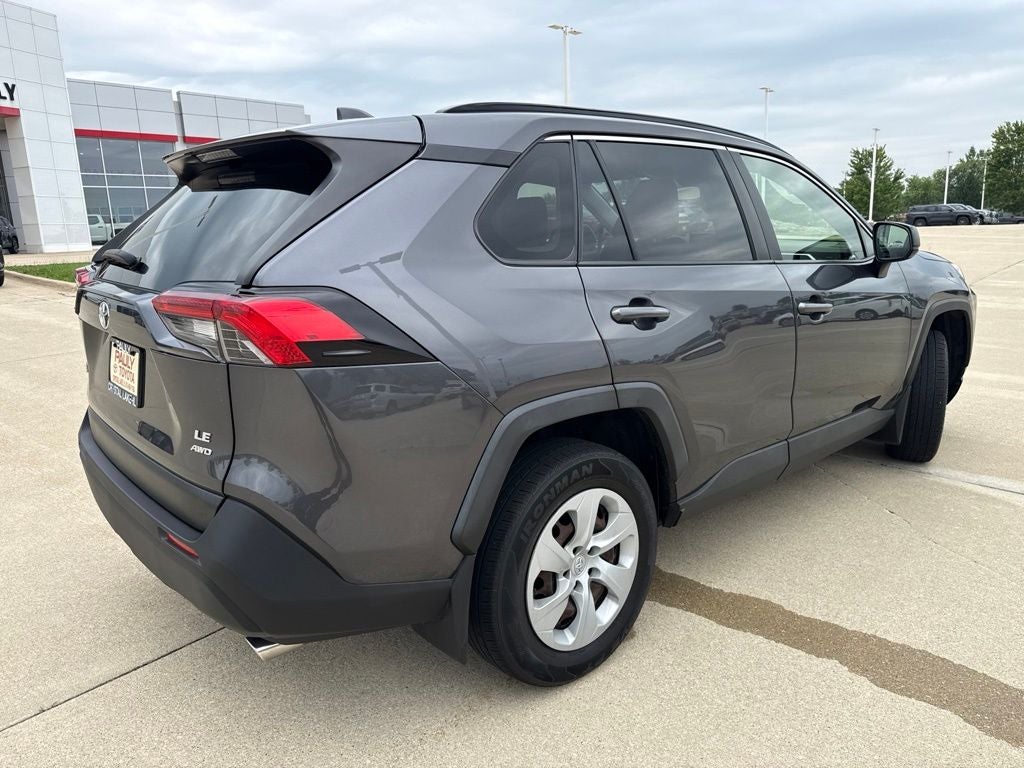 2019 Toyota RAV4 LE