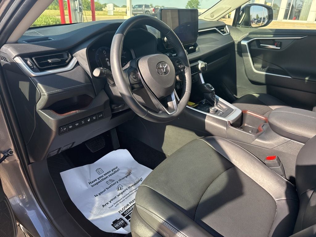 2024 Toyota RAV4 Limited GOLD CERTIFIED