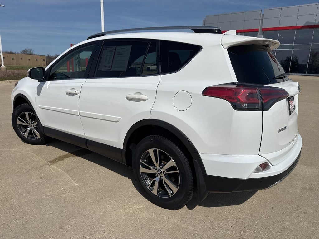 2018 Toyota RAV4 XLE