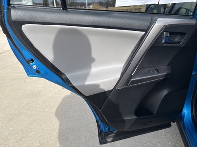 2018 Toyota RAV4 HYBRID XLE