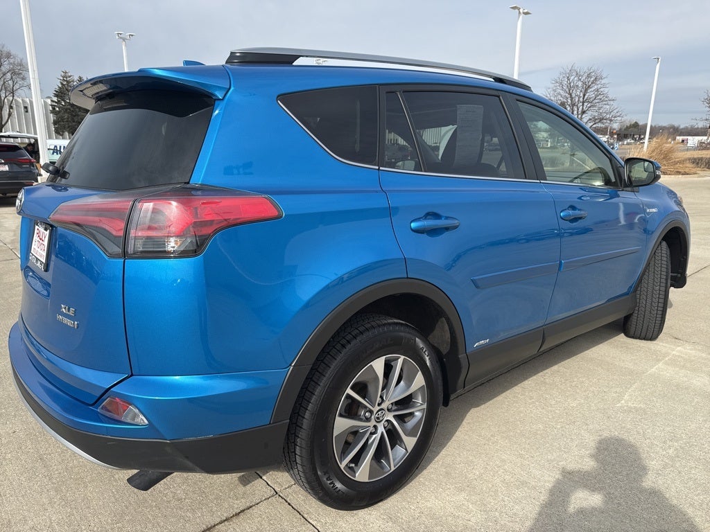 2018 Toyota RAV4 HYBRID XLE