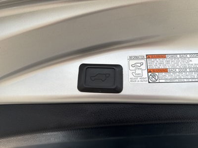 2016 Toyota RAV4 HYBRID XLE