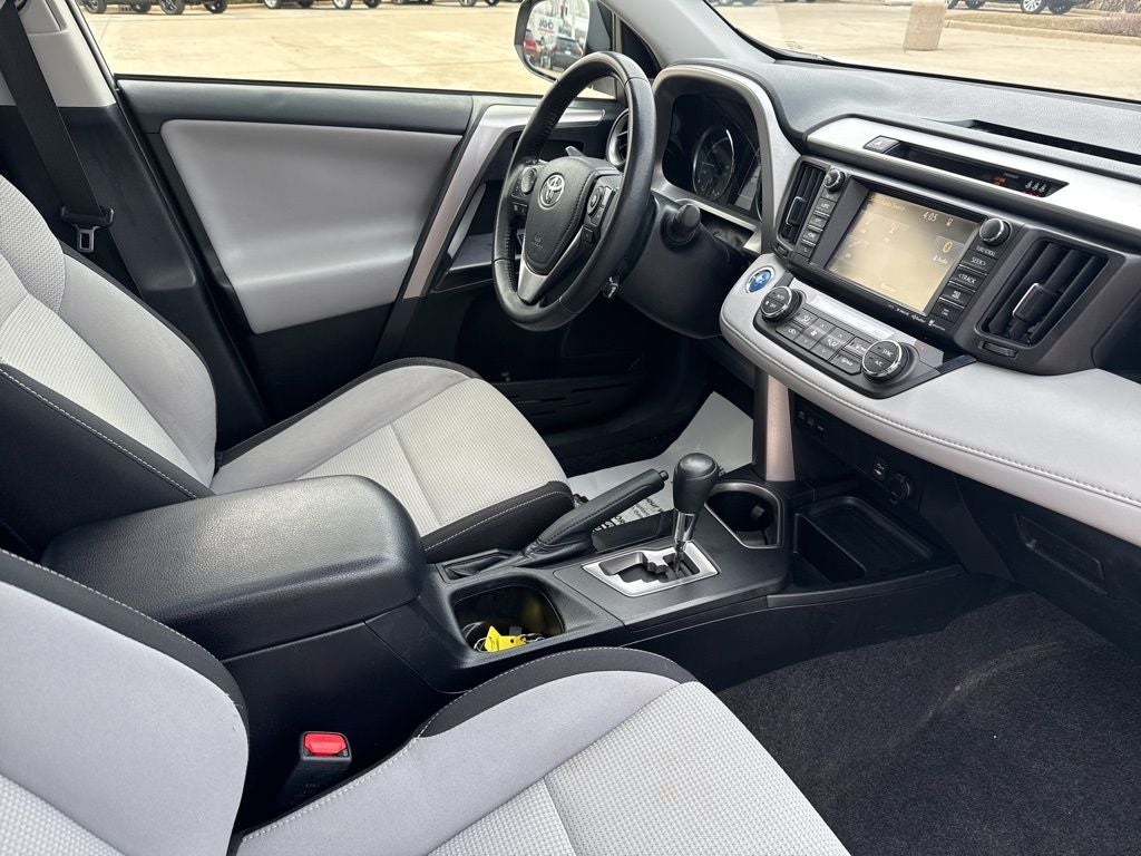 2018 Toyota RAV4 Hybrid XLE