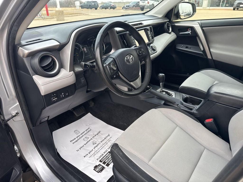 2018 Toyota RAV4 Hybrid XLE