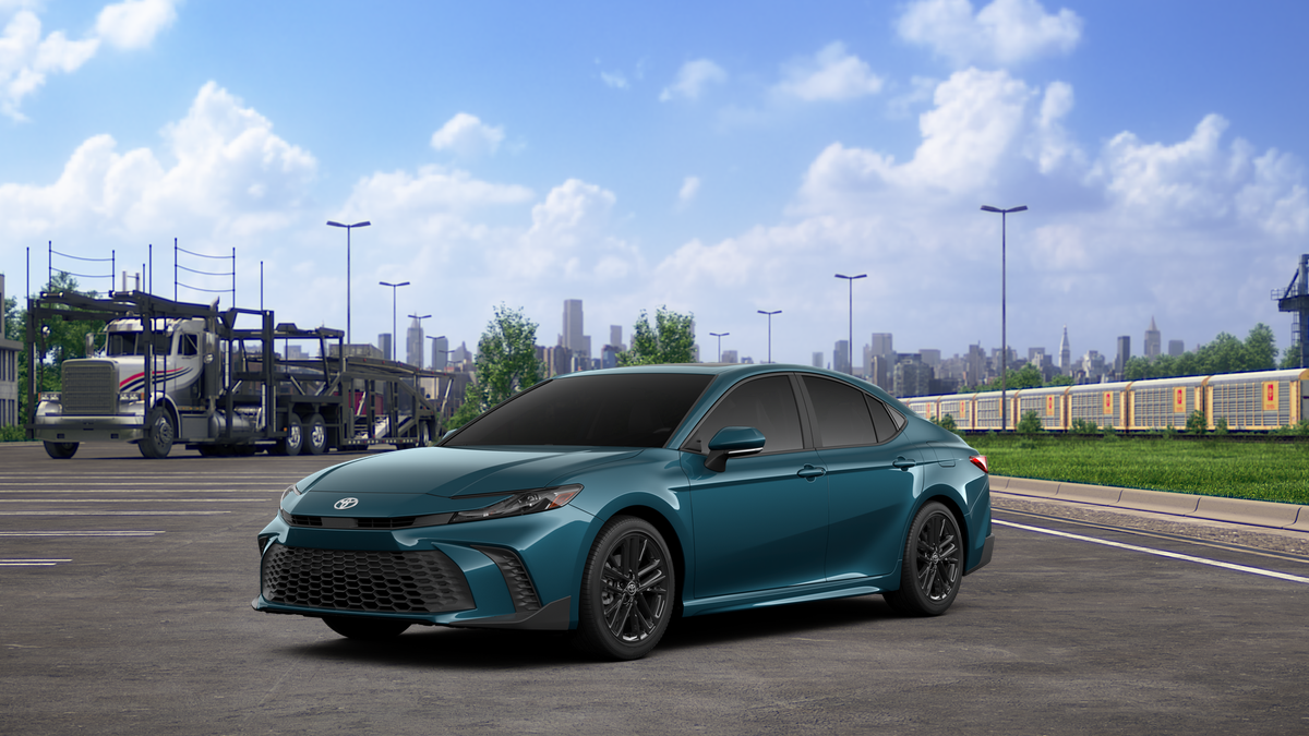 2026 Toyota Camry SE AWD