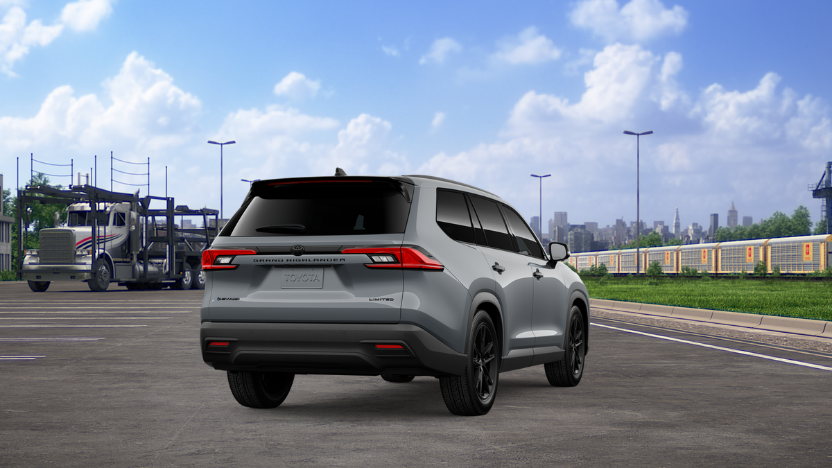 2026 Toyota Grand Highlander Hybrid Nightshade