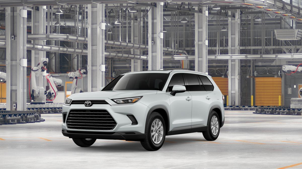 2026 Toyota Grand Highlander Hybrid XLE AWD's photo