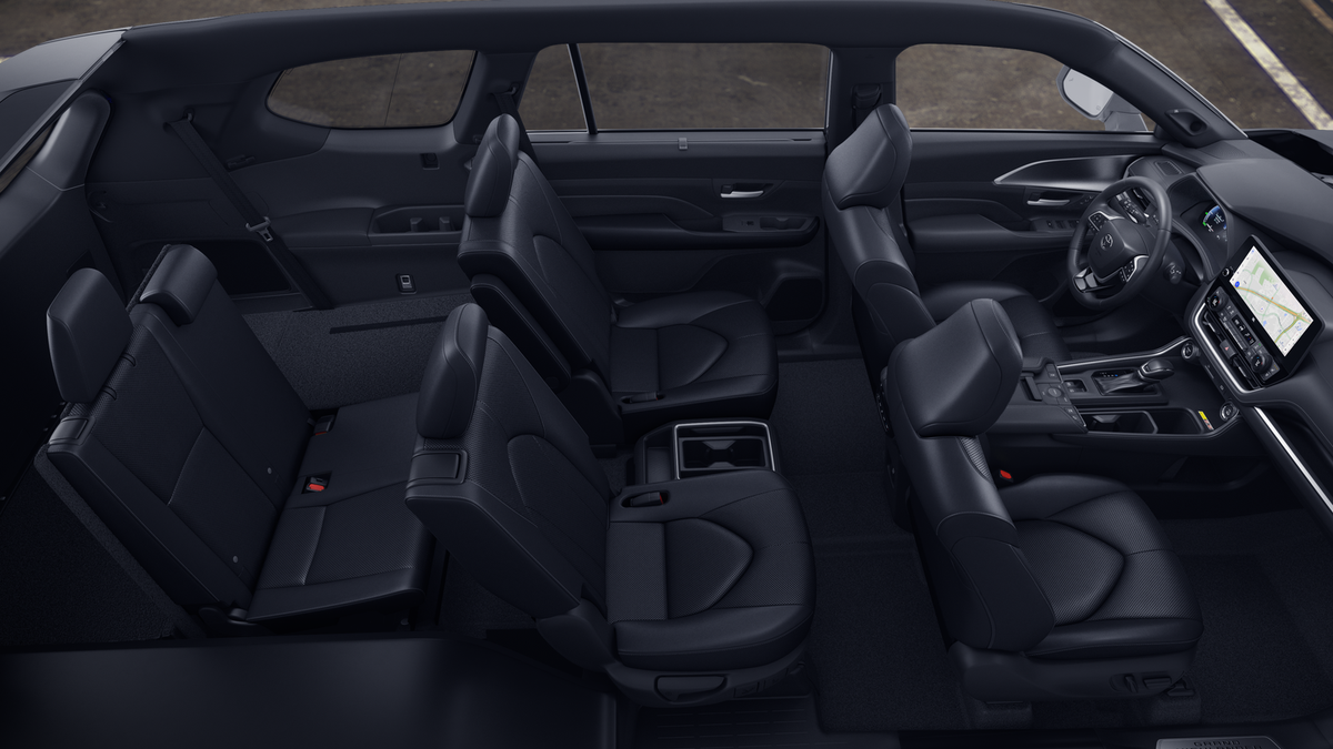 2026 Toyota Grand Highlander Hybrid Nightshade