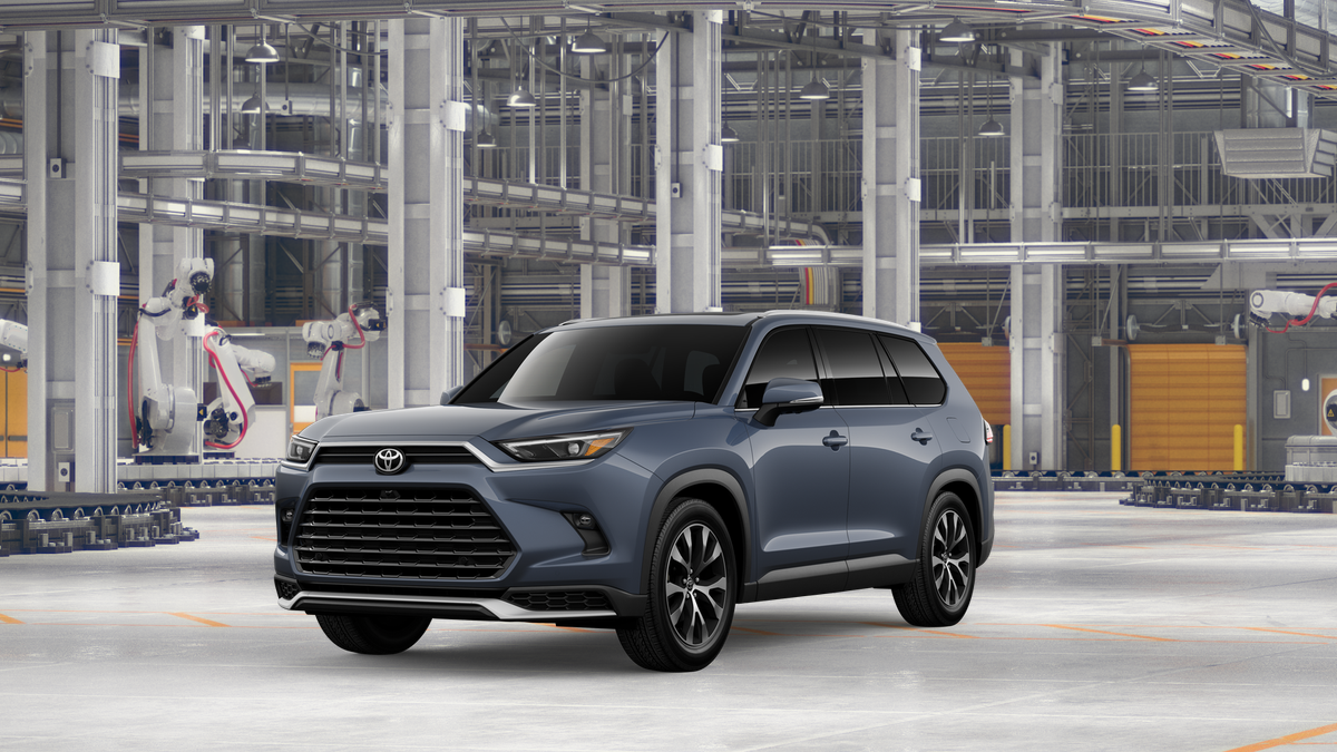 2026 Toyota Grand Highlander Hybrid MAX Limited AWD's photo
