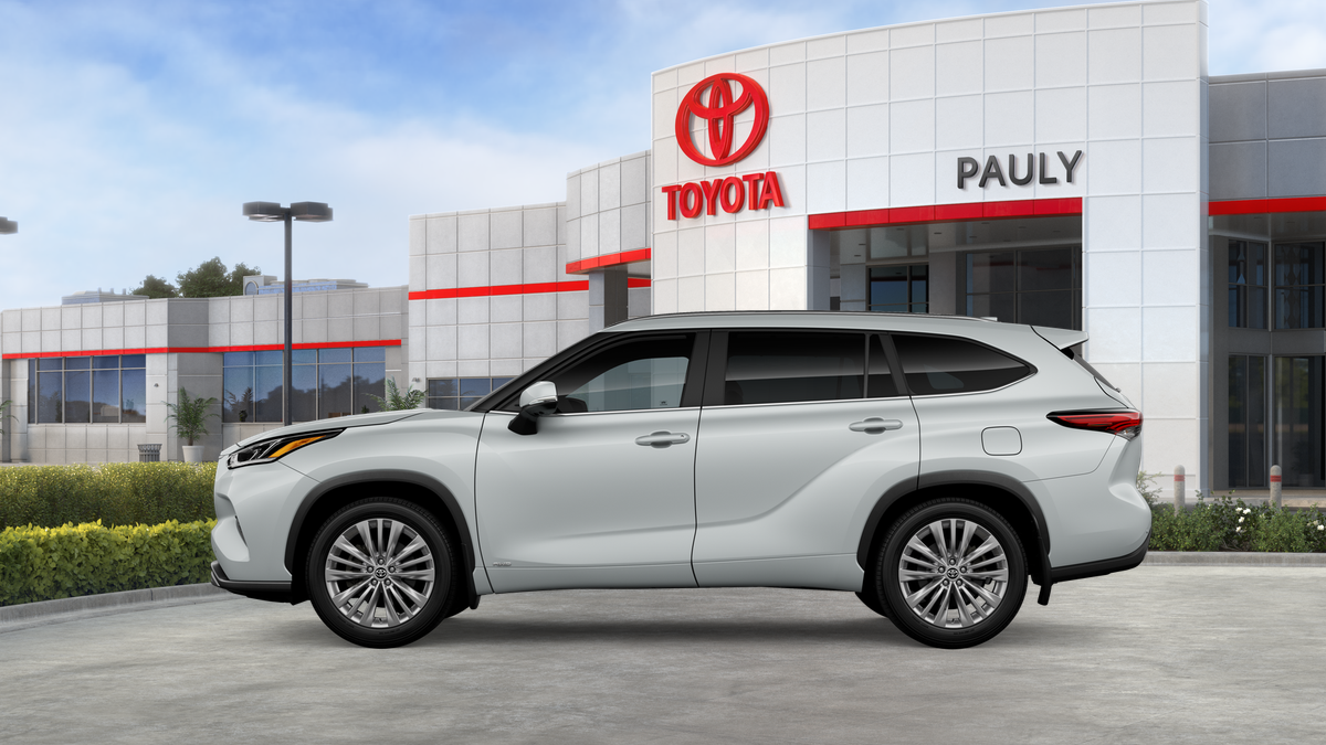 2026 Toyota Highlander Hybrid Platinum