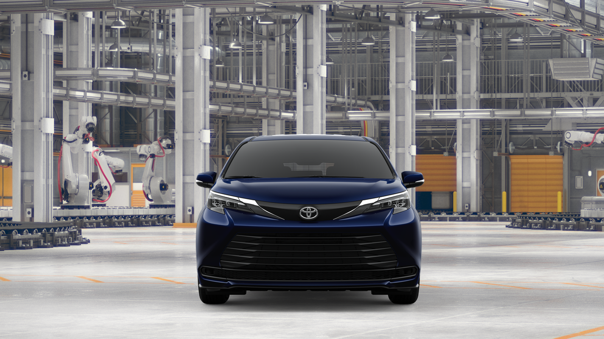 2026 Toyota Sienna LE