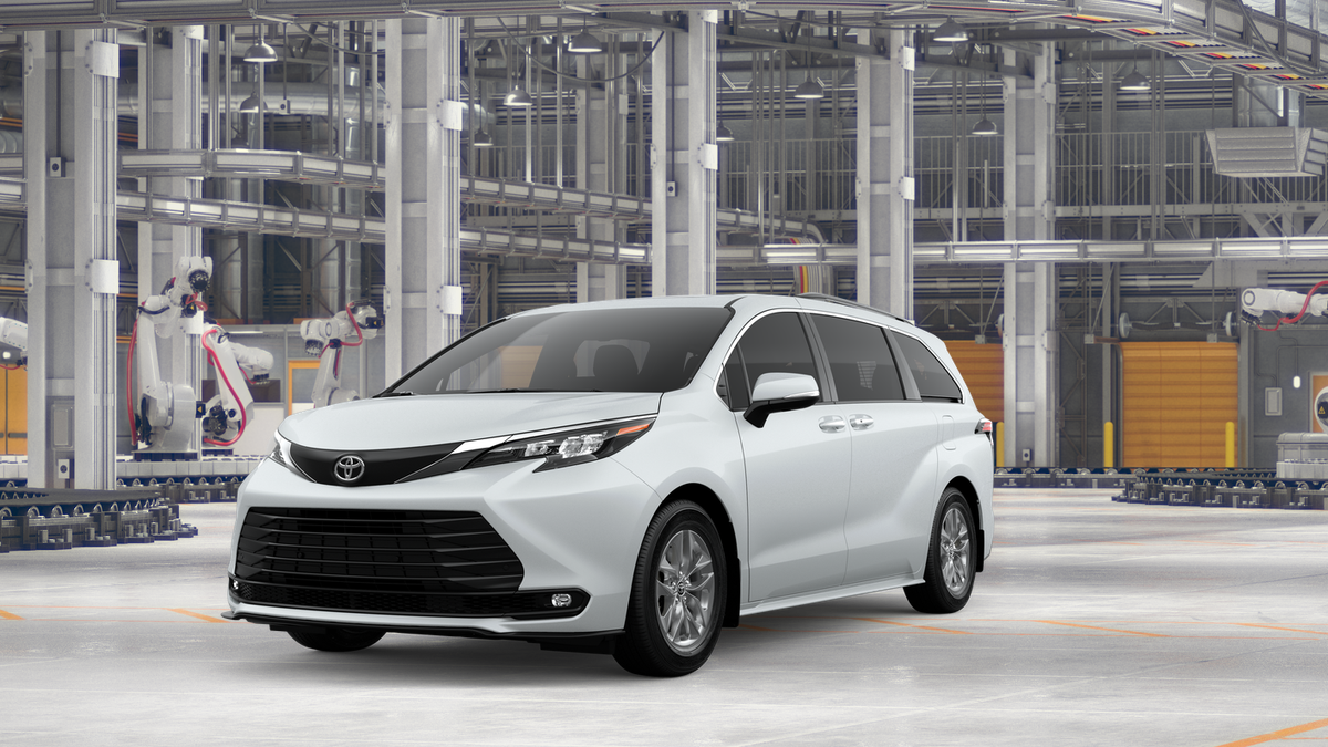 2026 Toyota Sienna's photo