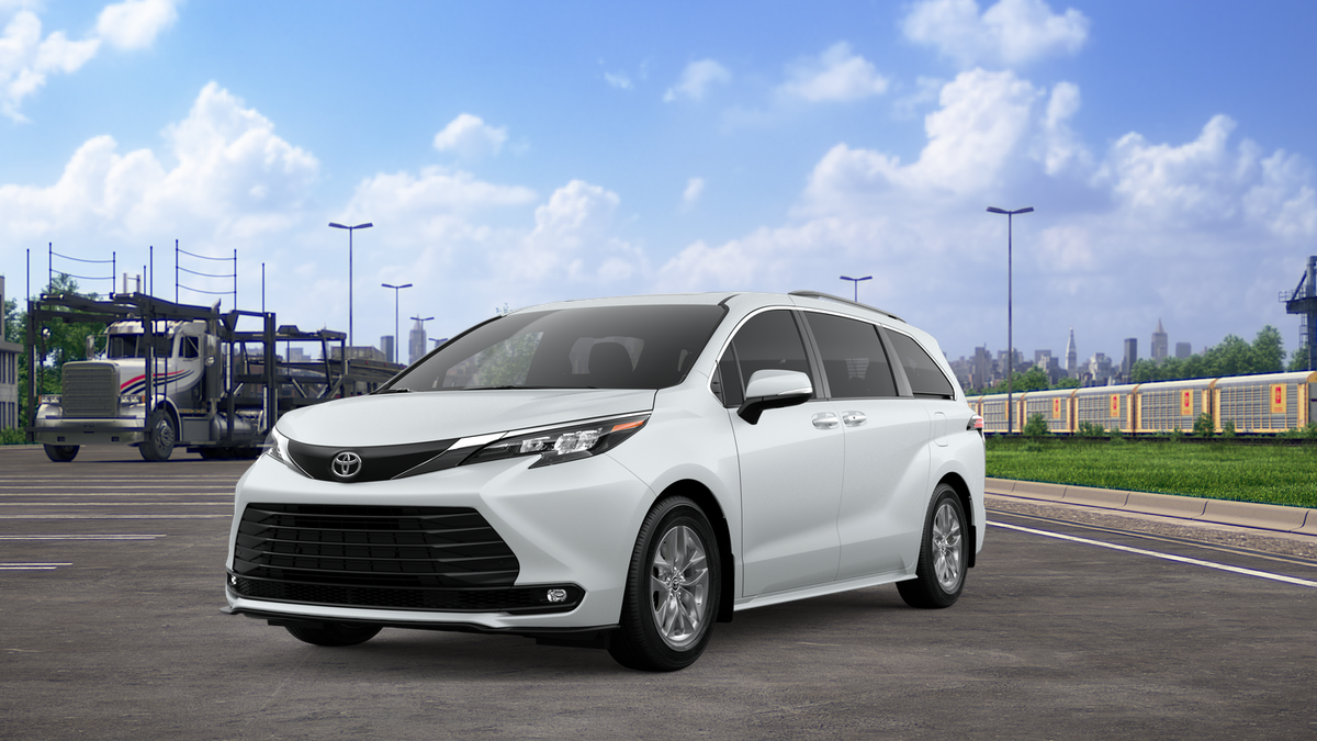 2026 Toyota Sienna's photo
