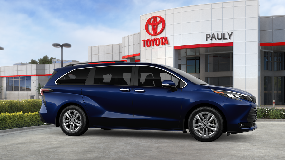 2026 Toyota Sienna XLE