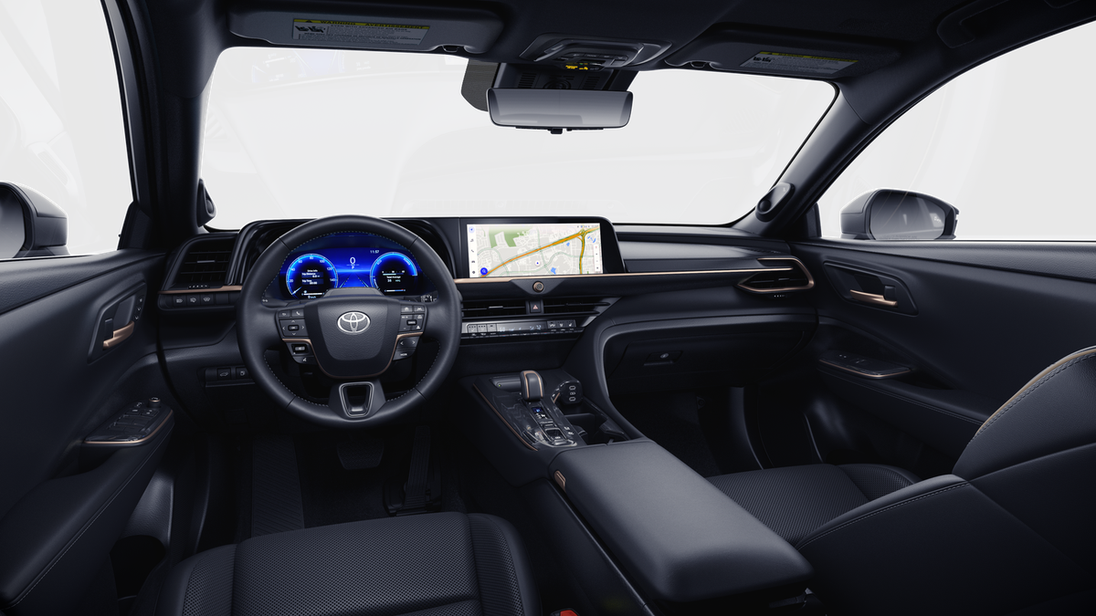 2025 Toyota Toyota Crown Signia Limited