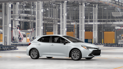 2027 Toyota Corolla Hatchback SE